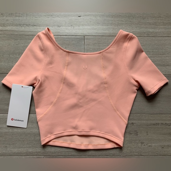 NWT 🍋 Lululemon Ribbed Contoured V-Neck Yoga Short Sleeve - Picture 7 of 8